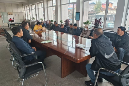 1728440504611912.jpg 大頂子林場全力做好秋季森林防火工作 (1).jpg