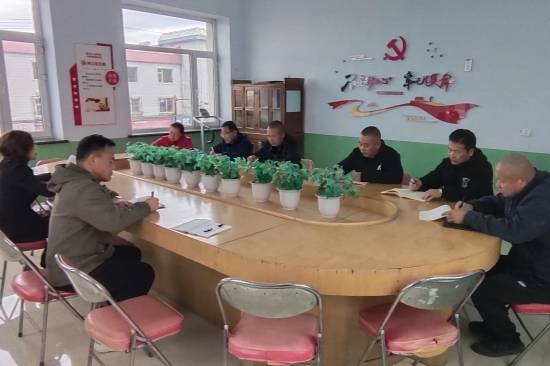 1731481186332634.jpg 公共事業(yè)管理處開展黨風(fēng)廉政建設(shè)專題黨課 (1).jpg