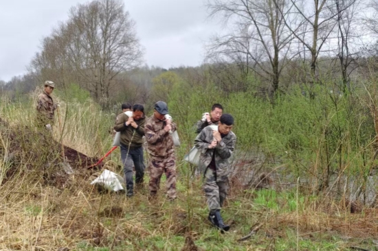 筑牢安全防線 守護(hù)生命家園東北岔林場(chǎng)扎實(shí)開展“防災(zāi)減災(zāi)日”系列活動(dòng)（1）.jpg